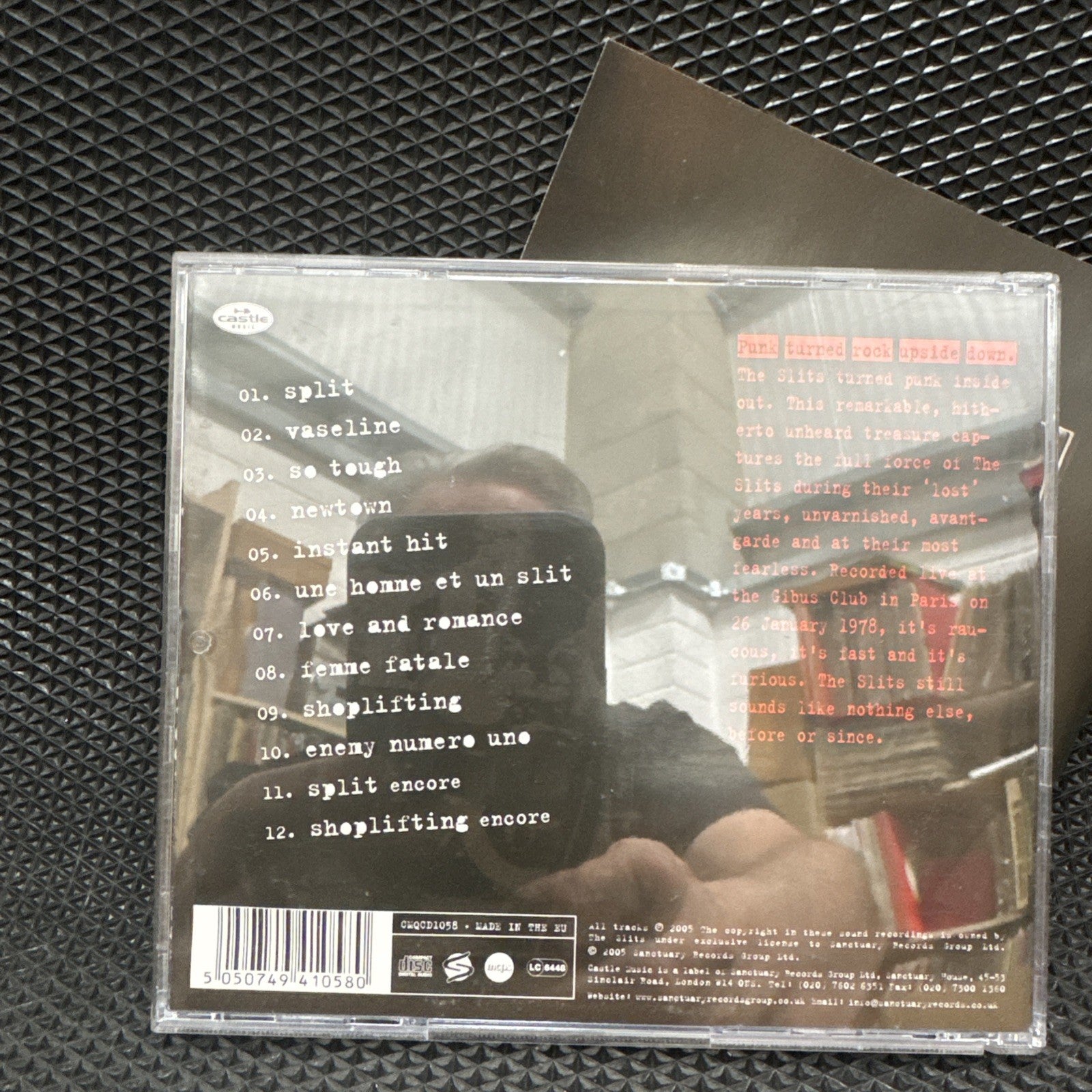 The Slits' raw 1978 live set in Paris—punk classics captured loud & fast CD VG