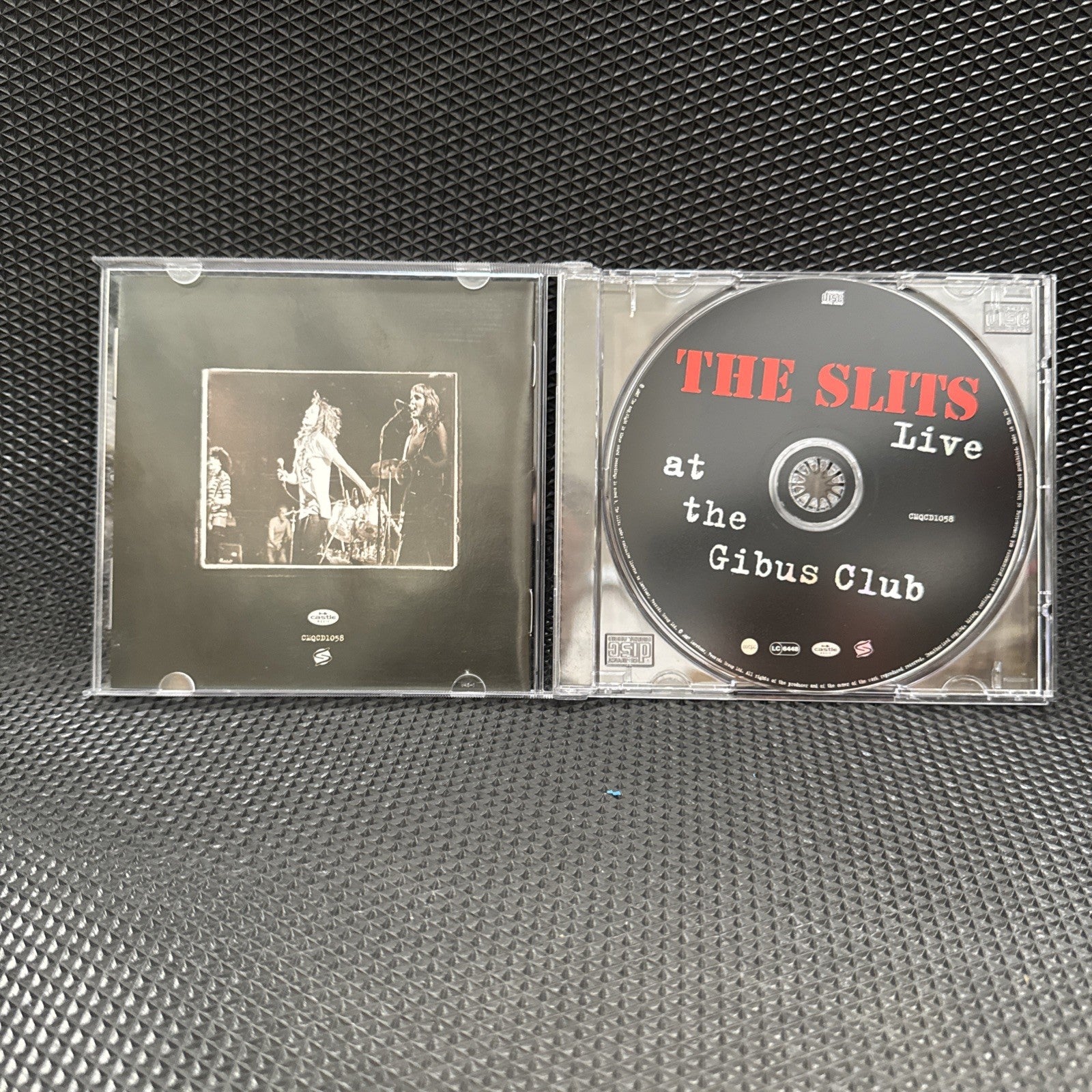 The Slits' raw 1978 live set in Paris—punk classics captured loud & fast CD VG