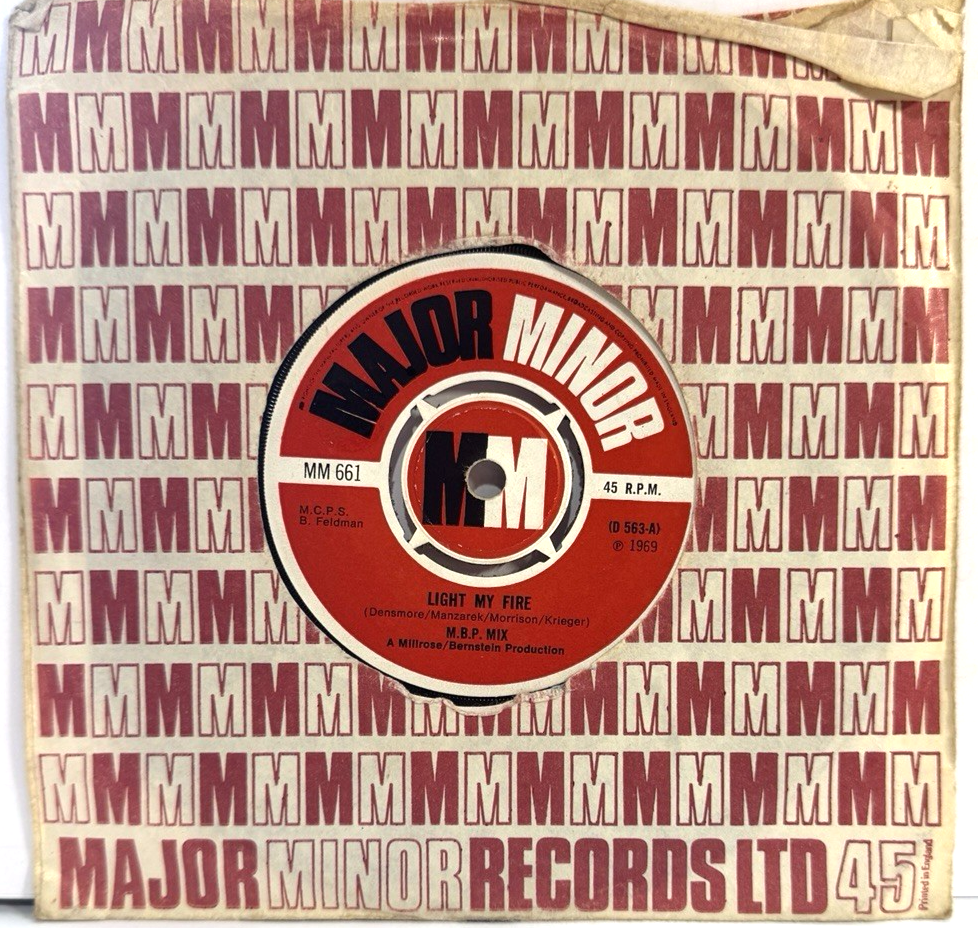 M.B.P. Mix – Light My Fire | UK 7" 45rpm Single | 1970 | Major Minor MM 661